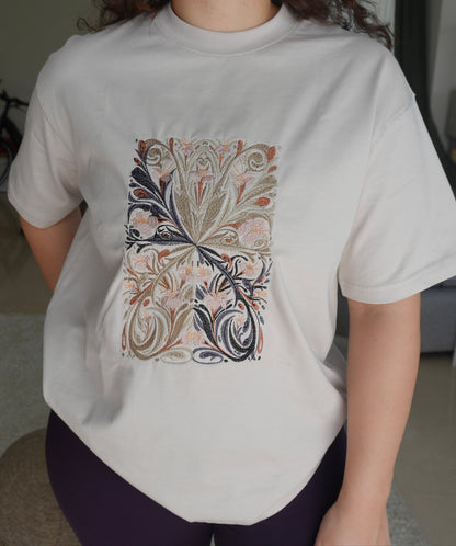 Art Nouveau — Oversized heavy T-shirt